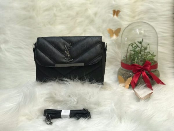 کیف دوشی زنانه چرم مصنوعی درجه یک دارای بند بلند و ثابت کد912