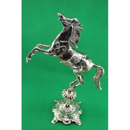 اسب پایه دار برنجی کد AM4