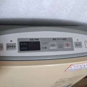 بخاری گازی فن دار ژاپنی بدون دودکش 2500 مناسب 30 الی 40 متر دیجیتال